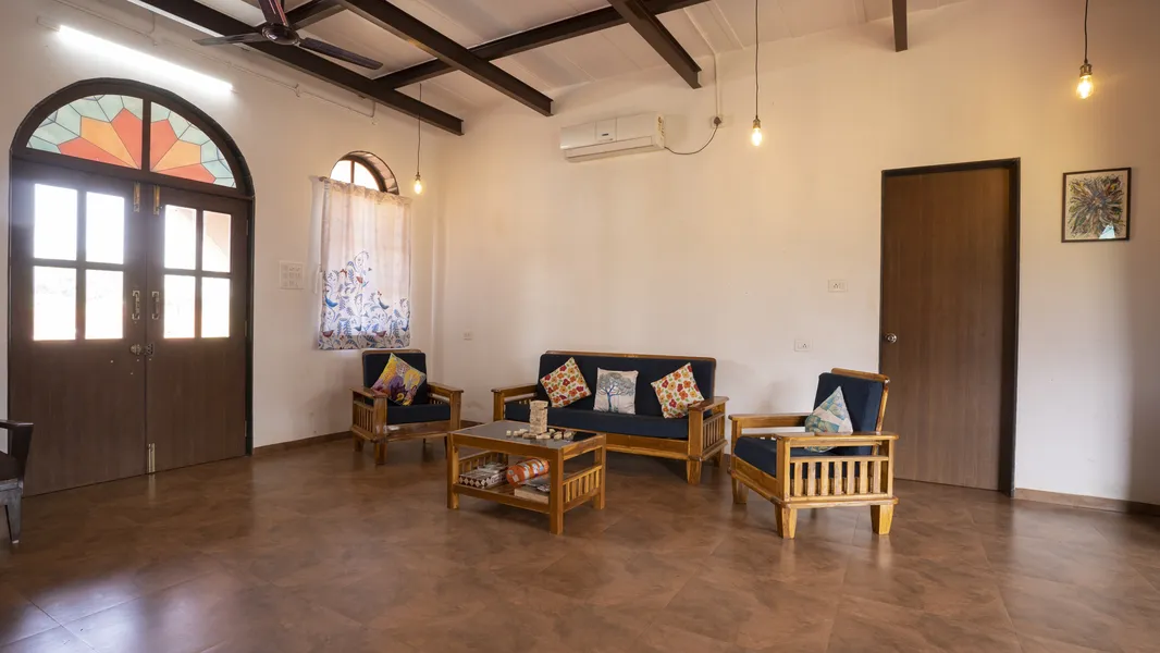 Gulmohar Farm Stay 🛋️ Living Hall