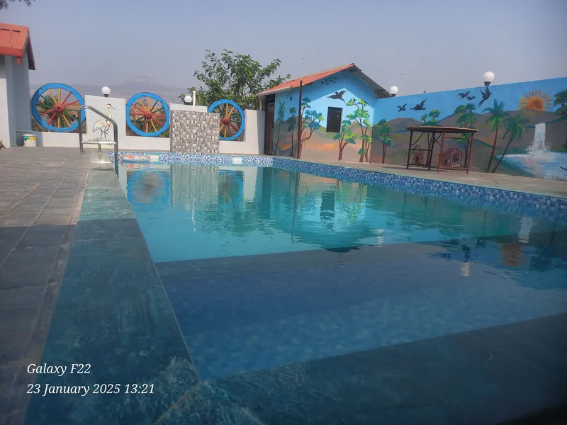 Jetavan Farms 🏊 Swimming Pool