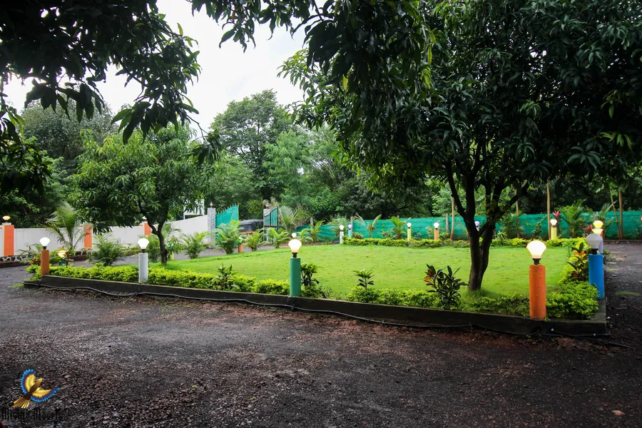 Komal Farm House 🌳 Lawn & Garden