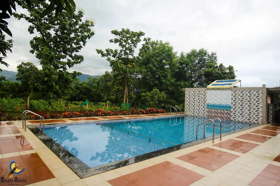 Komal Farm House 🏊 Swimming Pool
