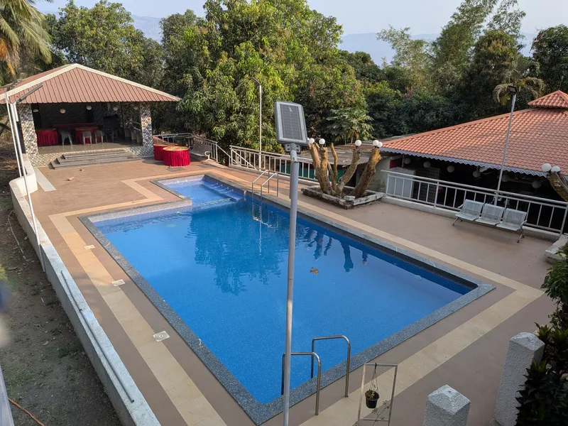 Palande Farmhouse 🏊 Swimming Pool