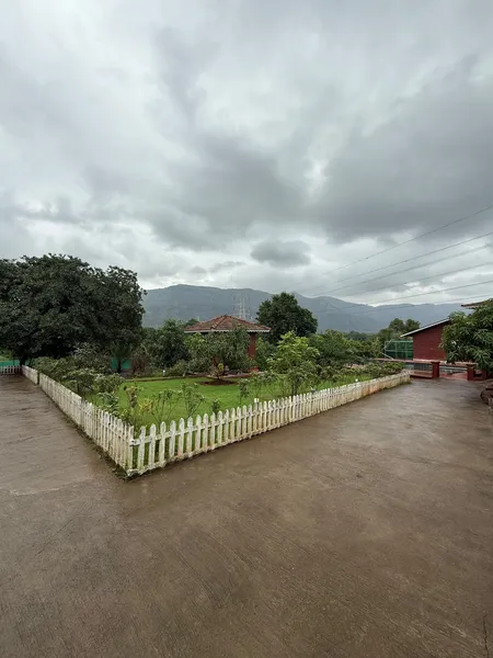 SHAMBHAVI FARM 🌳 Lawn & Garden