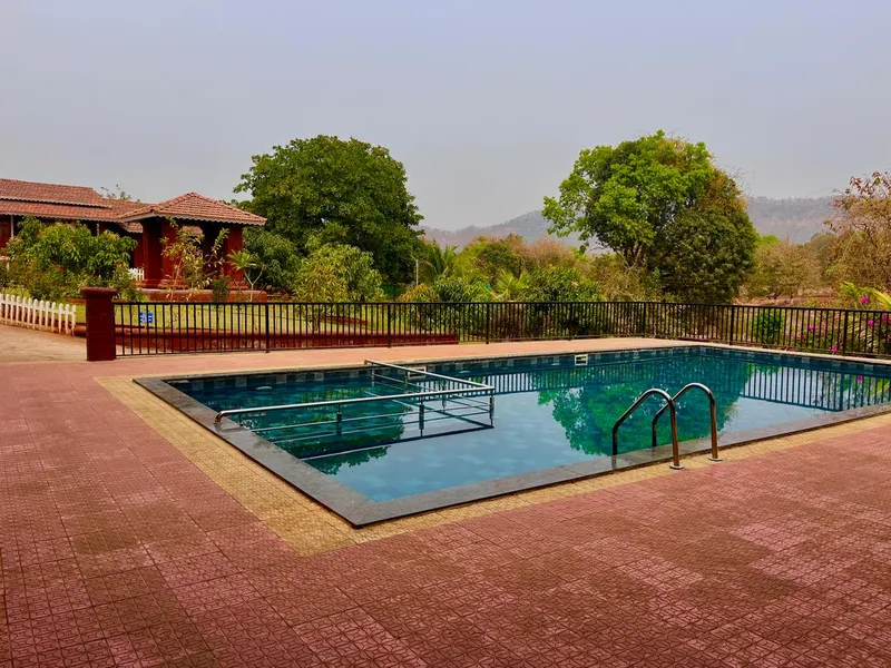 SHAMBHAVI FARM 🏊 Swimming Pool