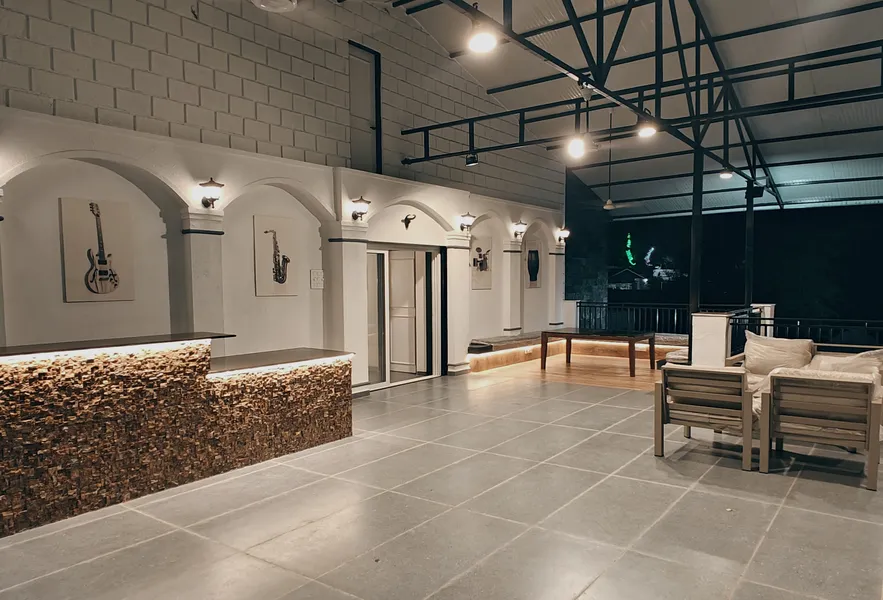 Sukriti Farms 🛋️ Living Hall