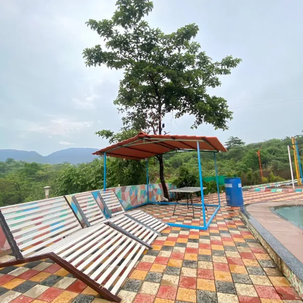 Fortune Farm 🍽️ Dining & Food Area